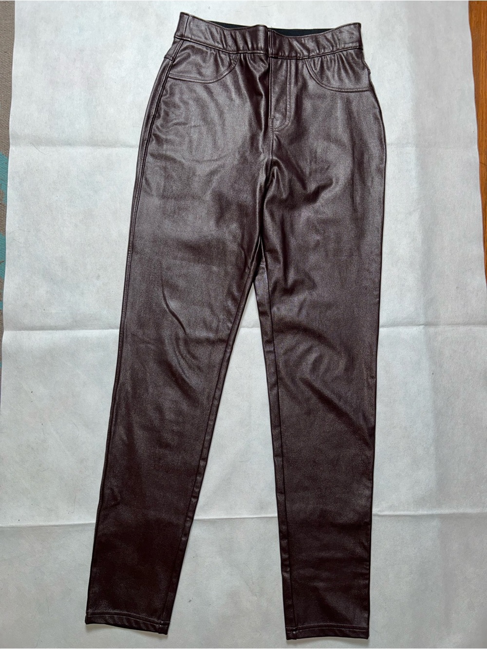 Gentle Fawn brown faux leather skinny pull on pants size small